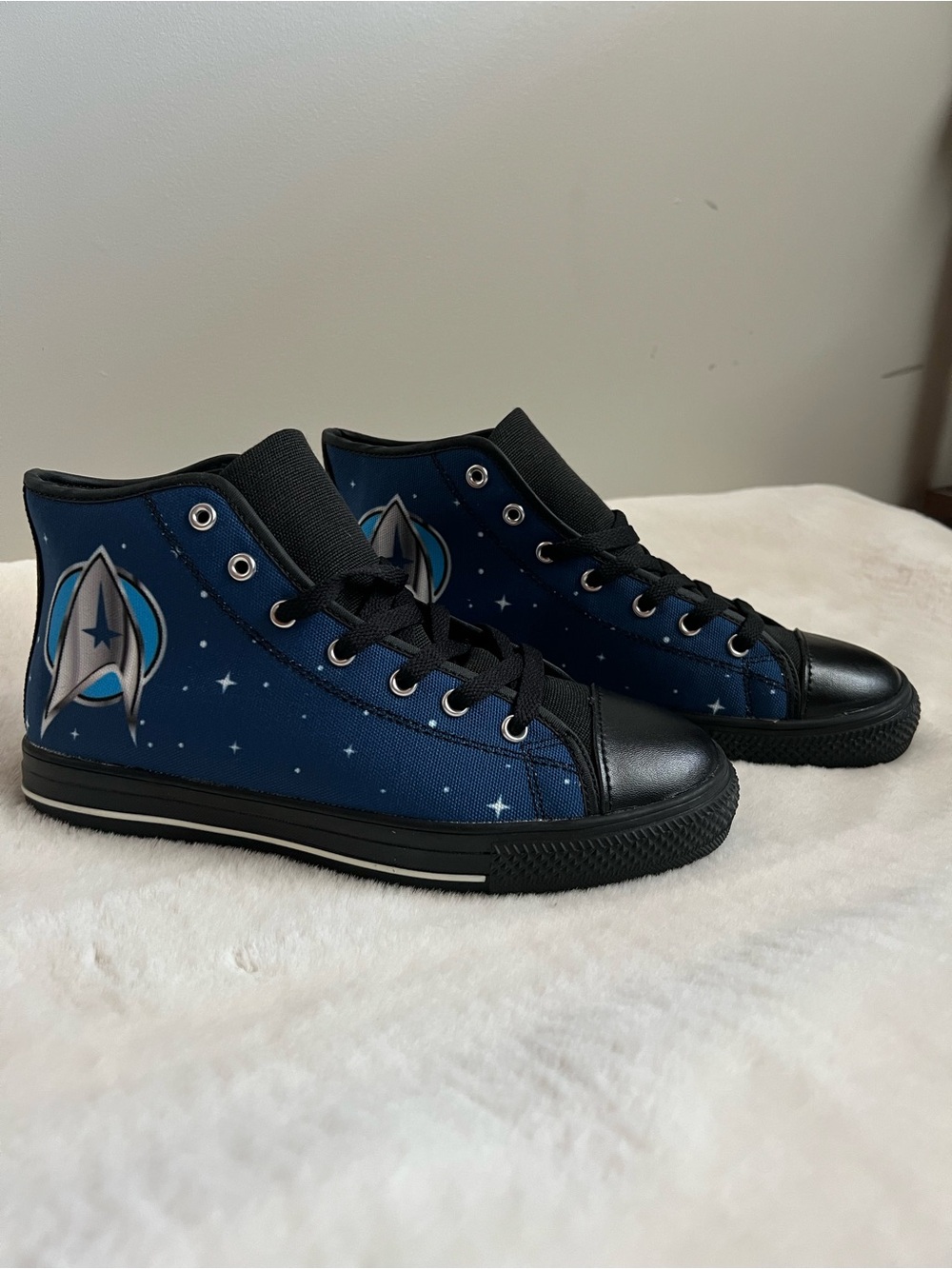 Star Trek Starfleet High Top Sneakers Blue Black Galaxy Sci Fi Size 7 NEW